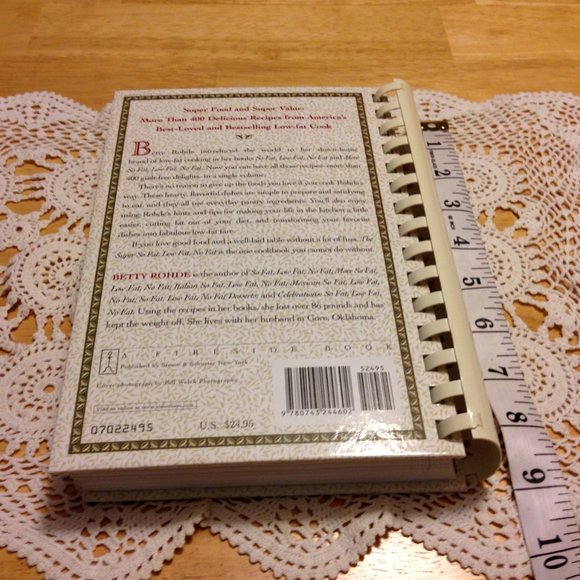 Betty Rohde classic cookbook - Picture 2 of 10